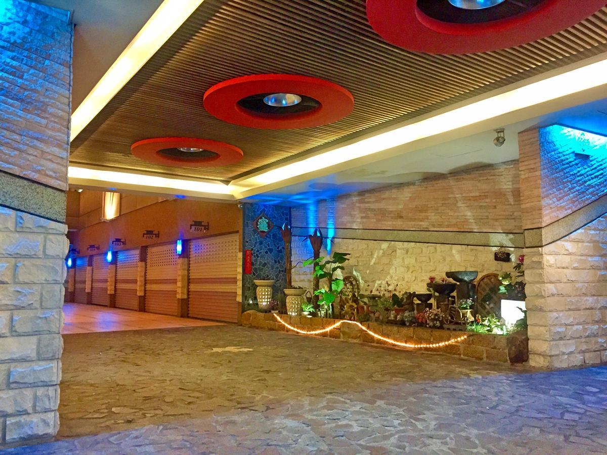 Spring Breeze Boutique Motel Kaohsiung Dış mekan fotoğraf